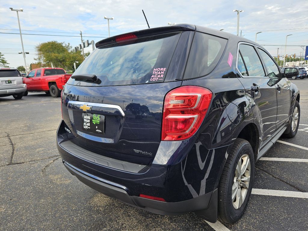2017 Chevrolet Equinox Image 14