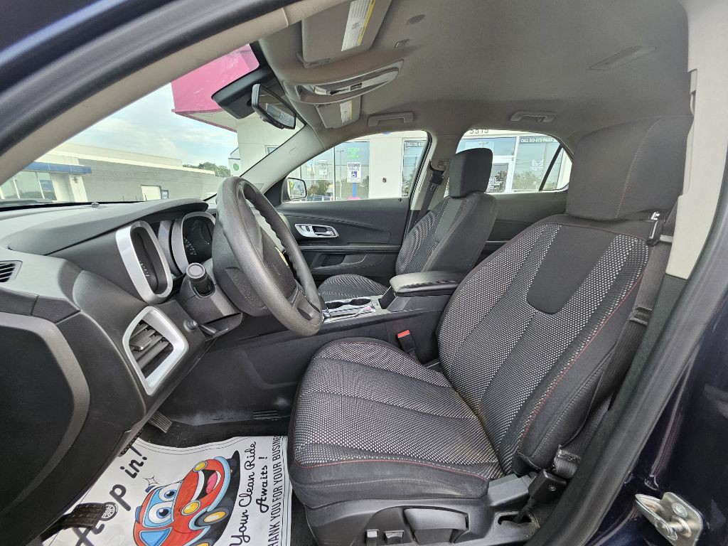 2017 Chevrolet Equinox Image 31
