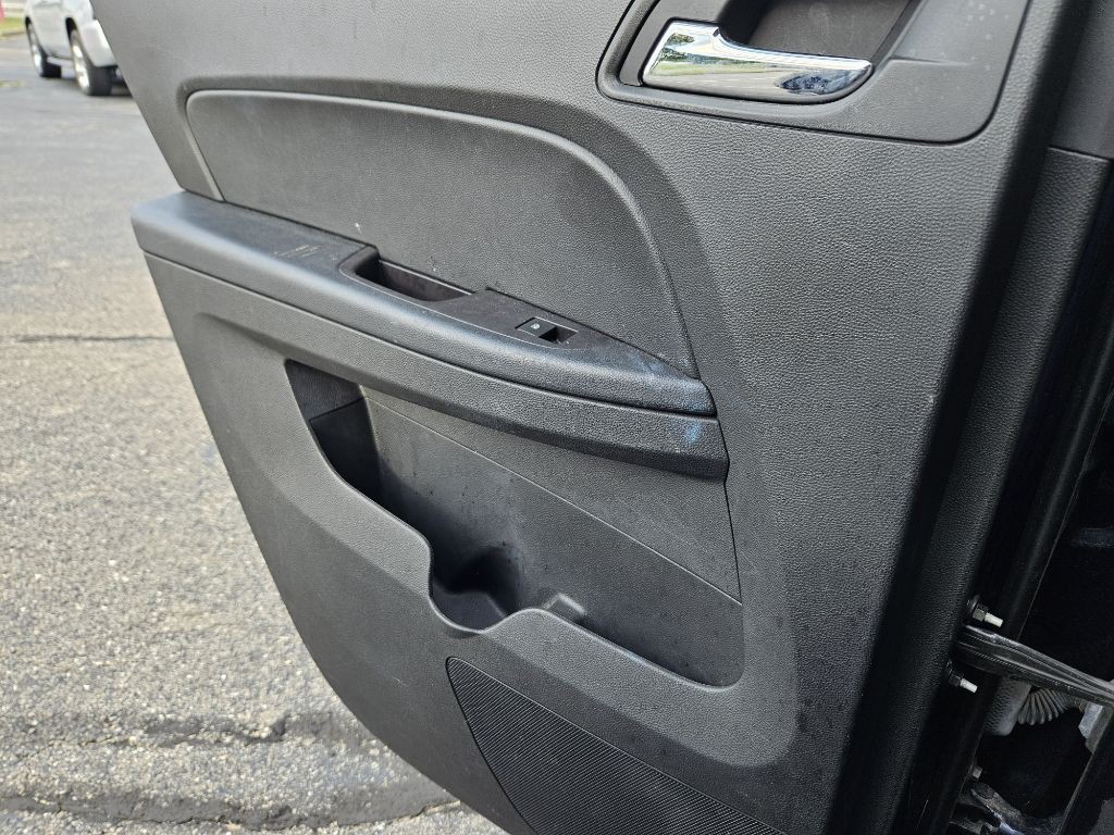 2017 Chevrolet Equinox Image 34