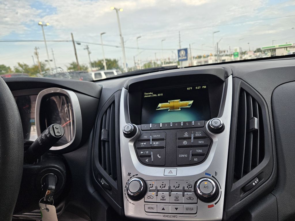 2017 Chevrolet Equinox Image 106