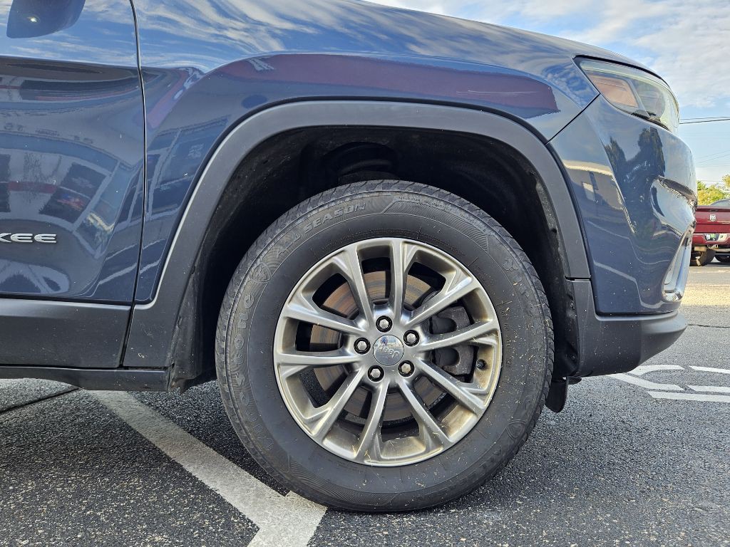 2020 Jeep Cherokee Image 8