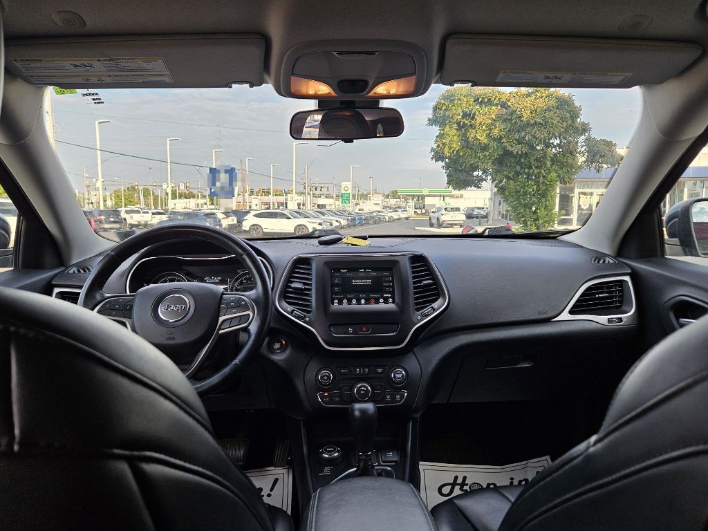 2020 Jeep Cherokee Image 32