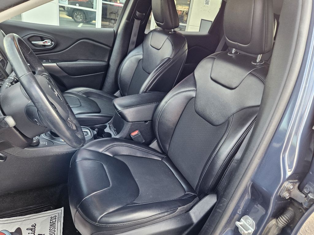 2020 Jeep Cherokee Image 41