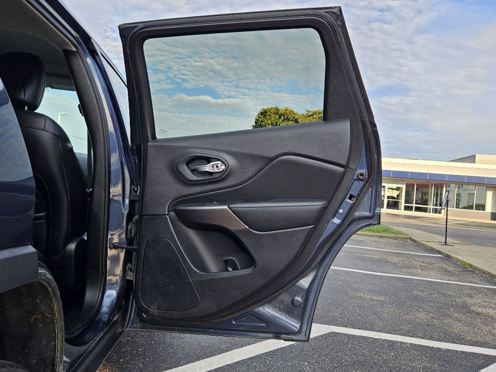 2020 Jeep Cherokee Image 76