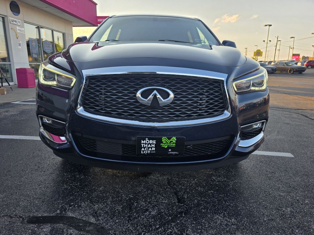 2018 INFINITI QX60 Image 3