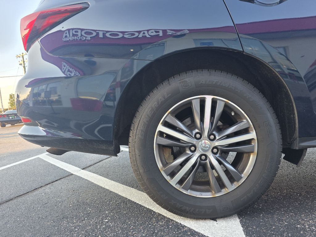 2018 INFINITI QX60 Image 10