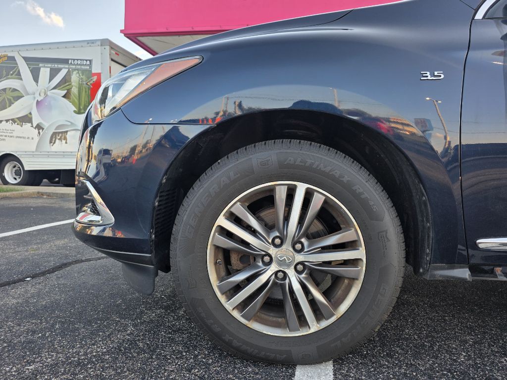 2018 INFINITI QX60 Image 18
