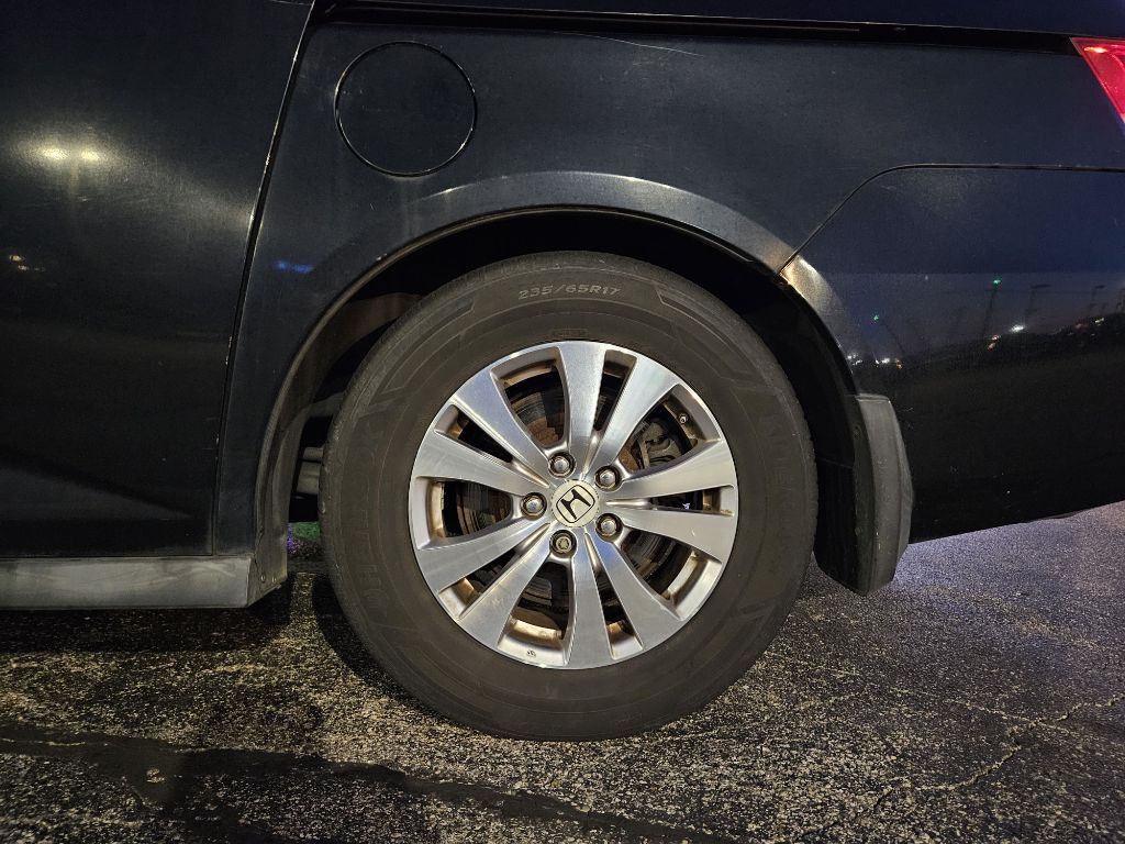 2014 Honda Odyssey Image 15
