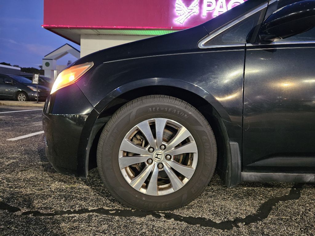 2014 Honda Odyssey Image 28