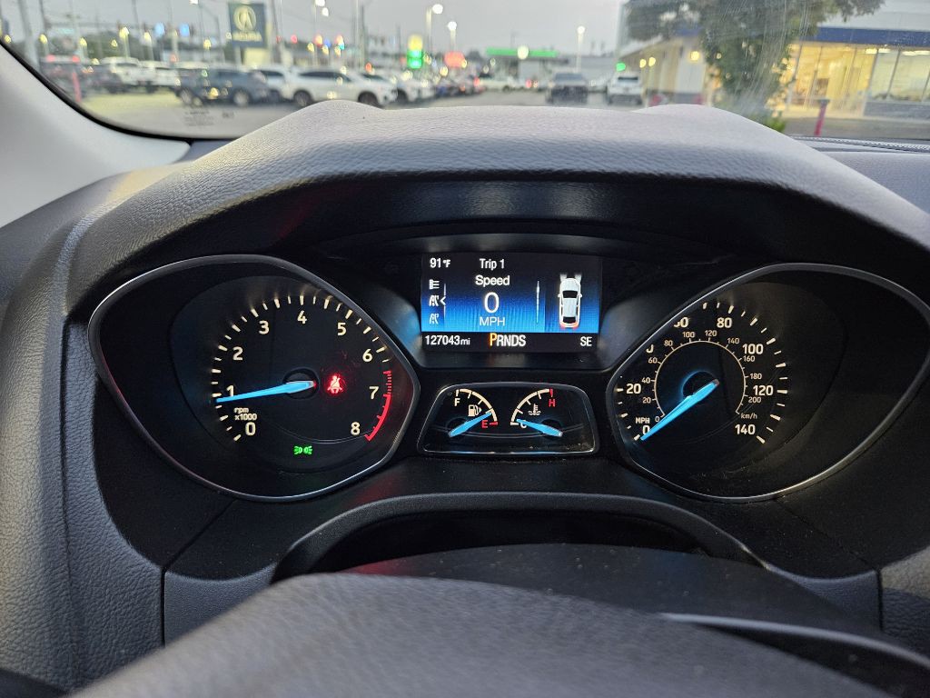2017 Ford Focus Image 32