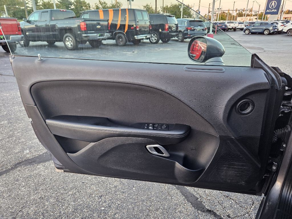 2016 Dodge Challenger Image 20