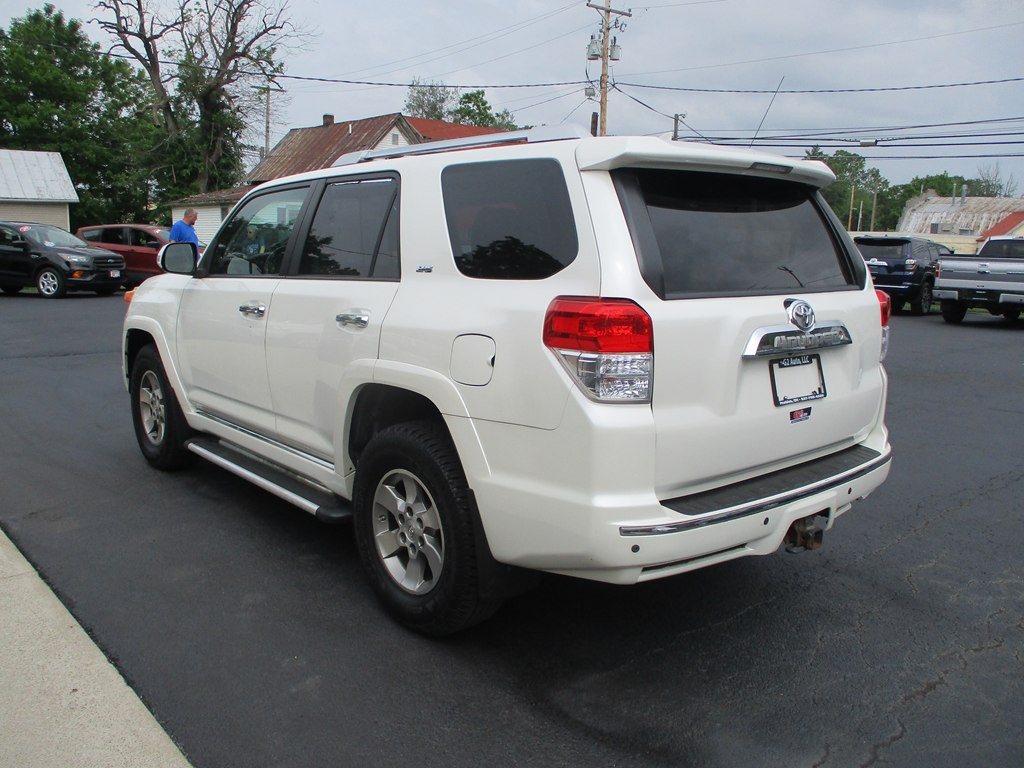 2011 Toyota 4Runner Image 3