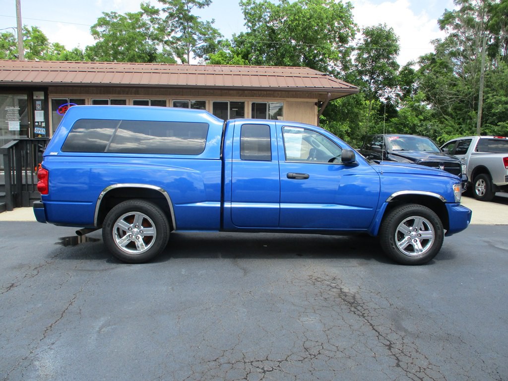 2008 Dodge Dakota Image 5