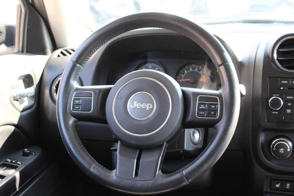 2015 Jeep Patriot Image 10