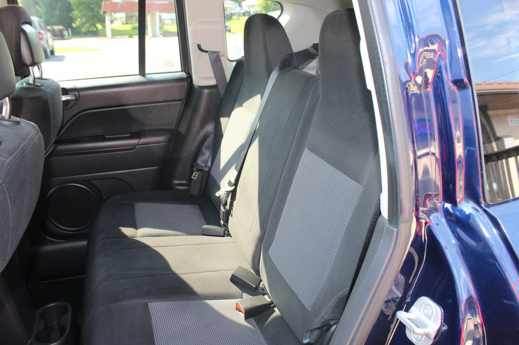 2013 Jeep Compass Image 13