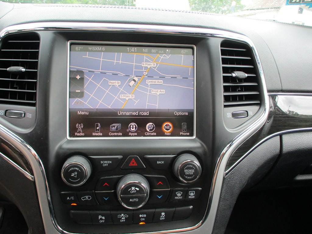 2015 Jeep Grand Cherokee Image 12