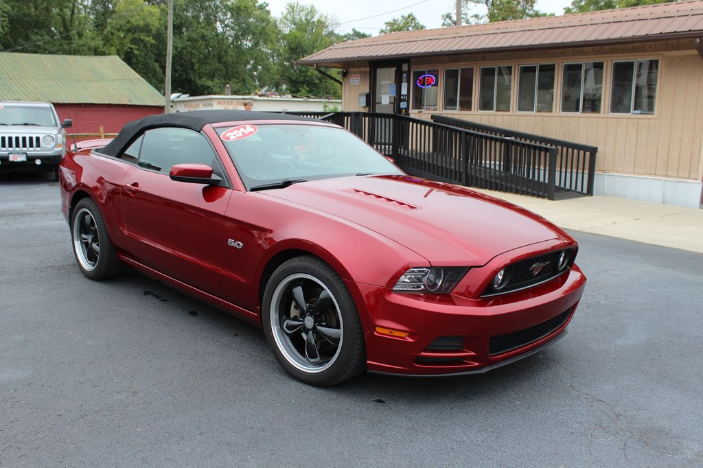 2014 Ford Mustang Image 1