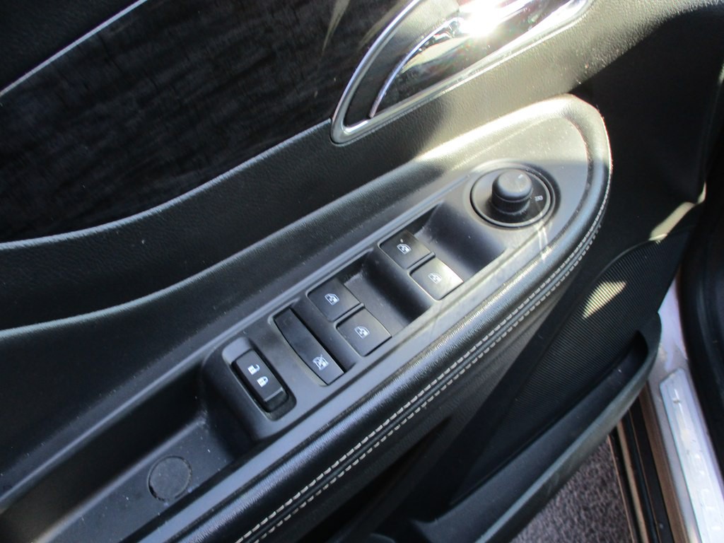 2014 Buick Enclave Image 11