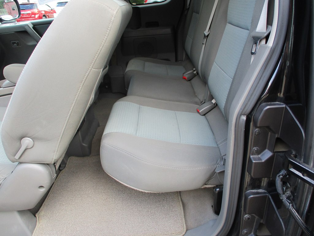 2006 Nissan Titan Image 17