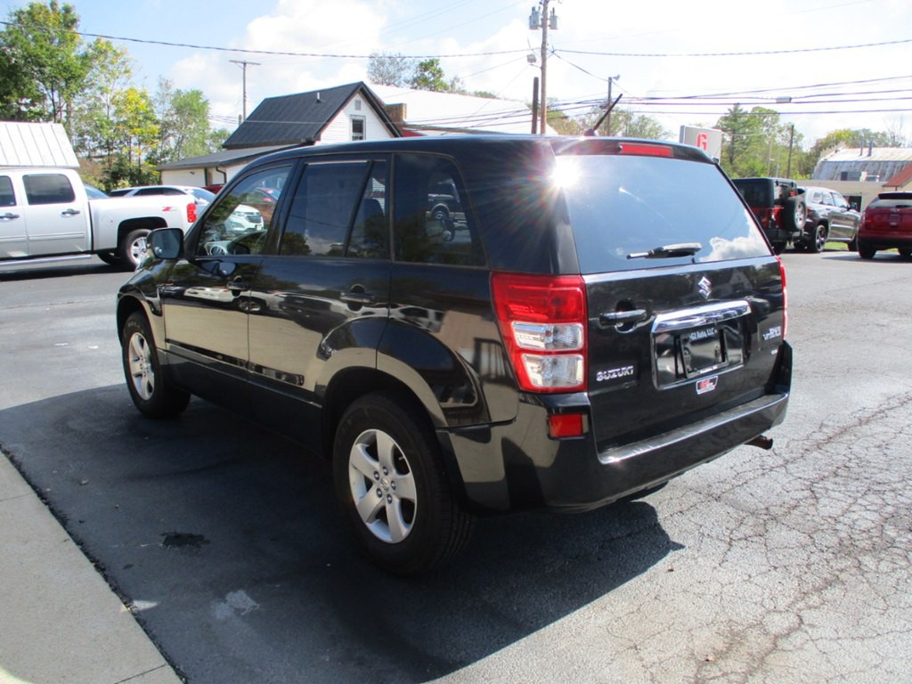 2012 Suzuki Grand Vitara Image 3