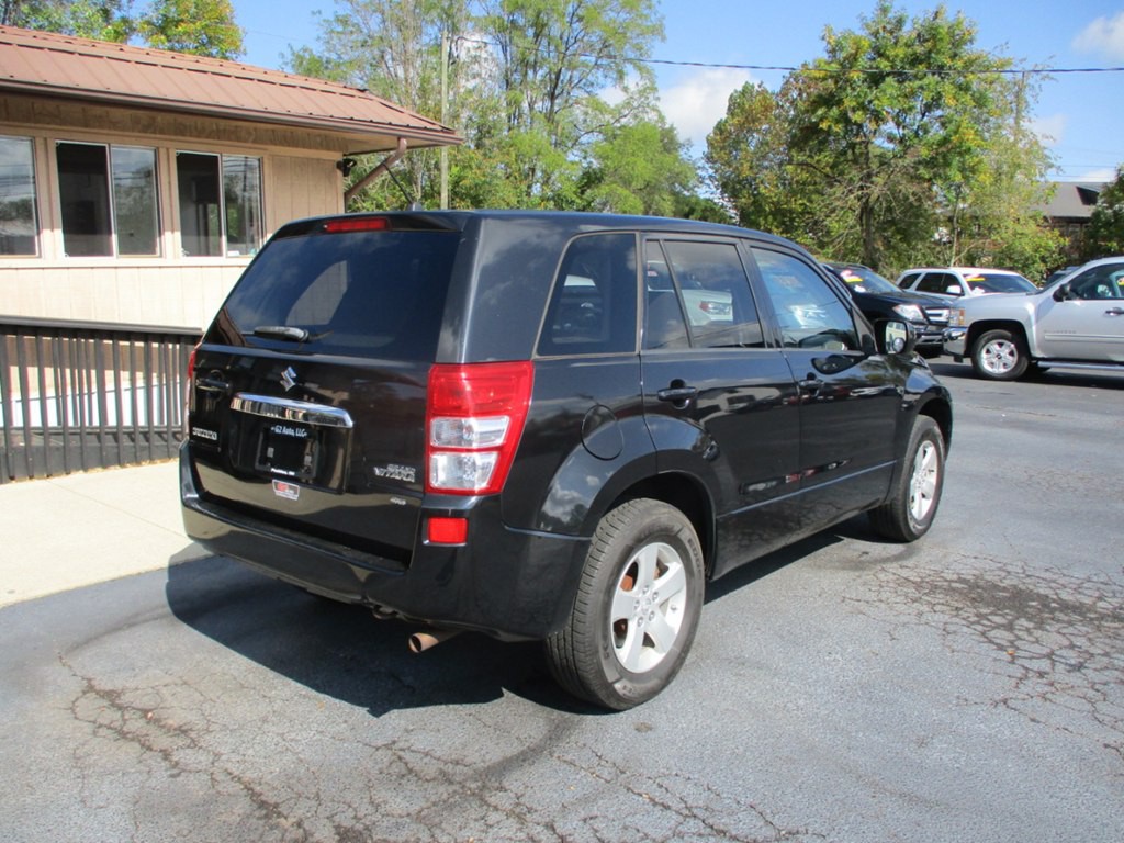 2012 Suzuki Grand Vitara Image 4