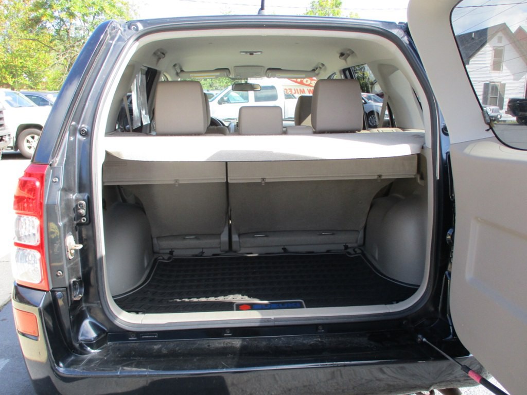 2012 Suzuki Grand Vitara Image 14