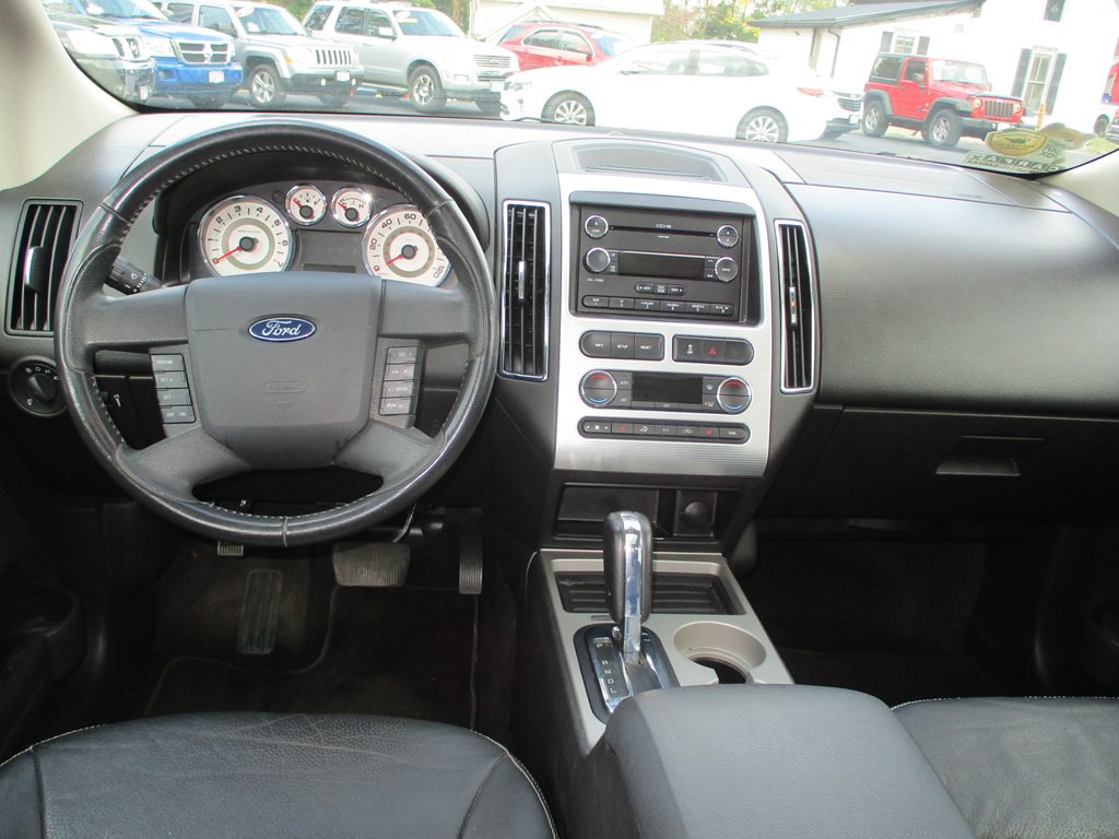 2010 Ford Edge Image 9