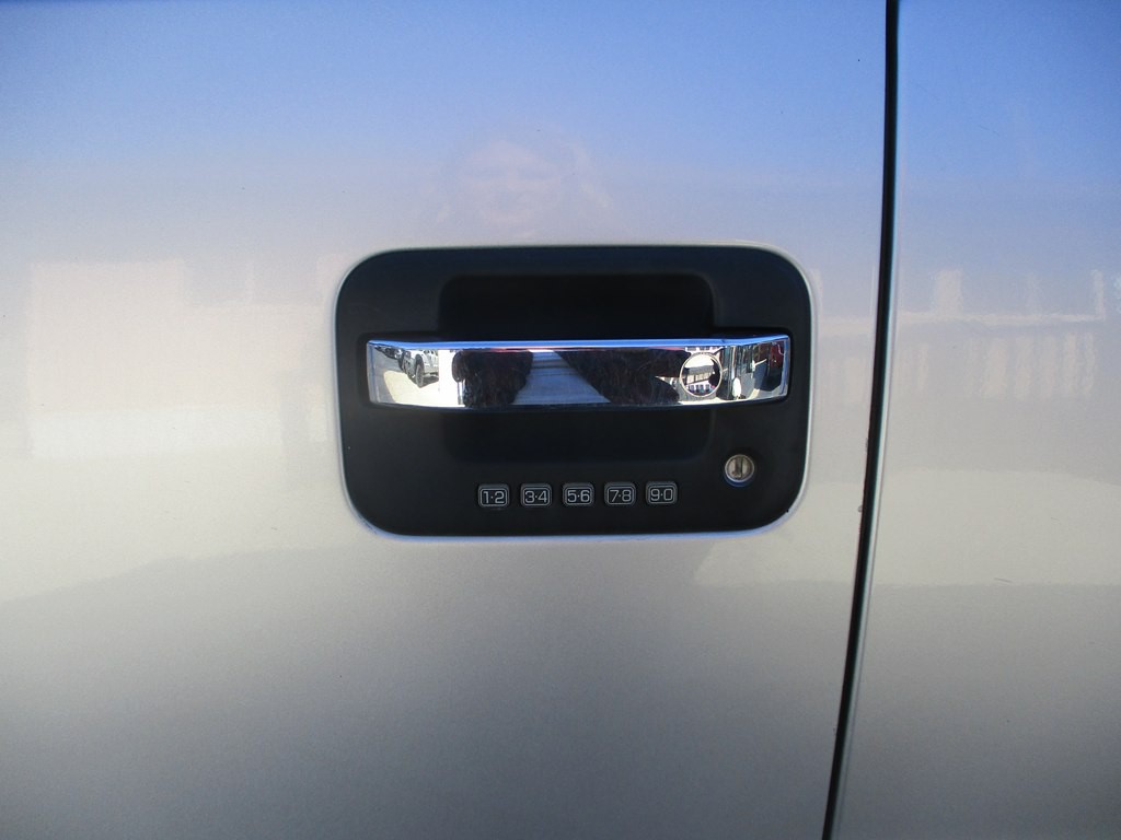 2012 Ford F-150 Image 8