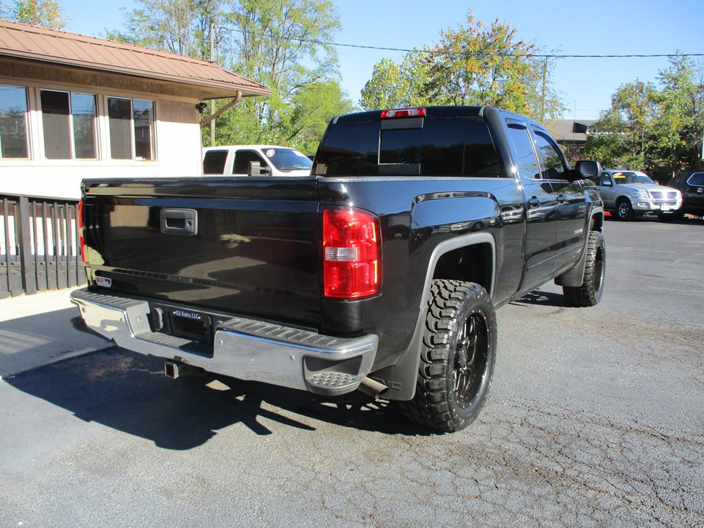 2015 GMC Sierra Image 3