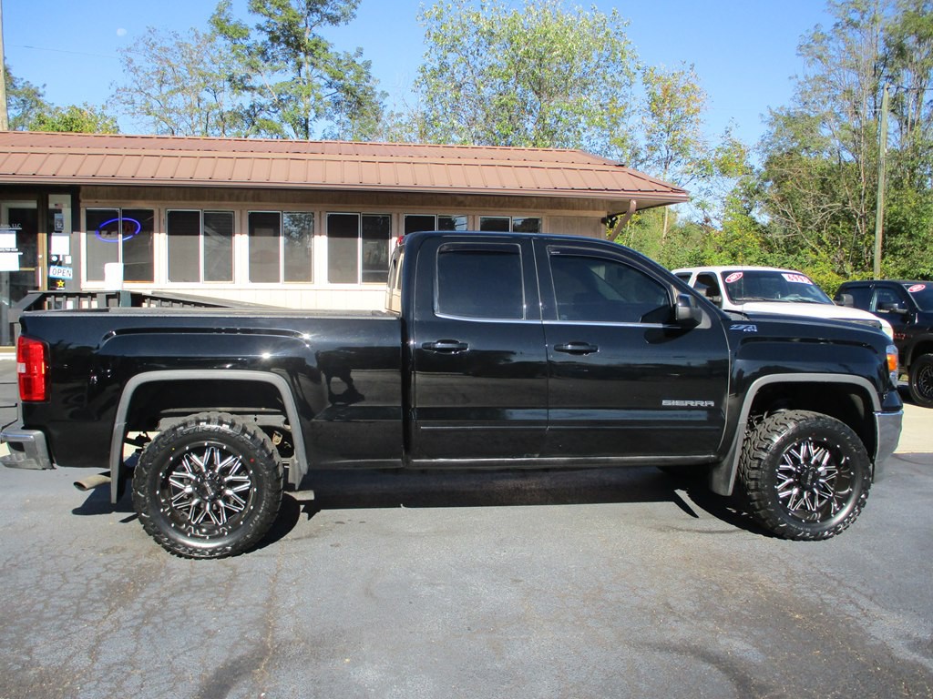 2015 GMC Sierra Image 5