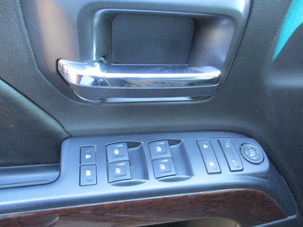 2015 GMC Sierra Image 8