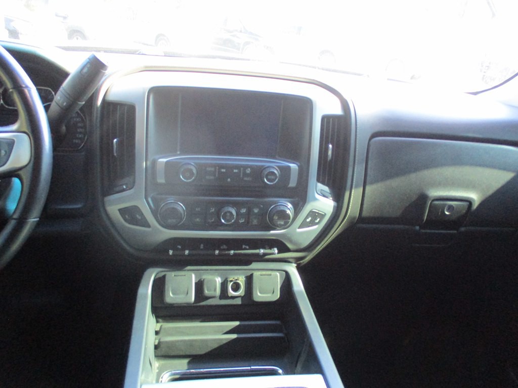 2015 GMC Sierra Image 11