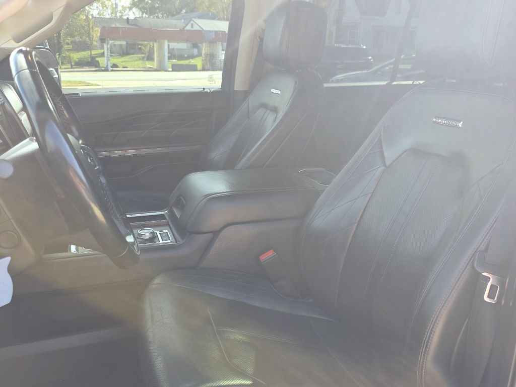 2018 Ford Expedition Image 16