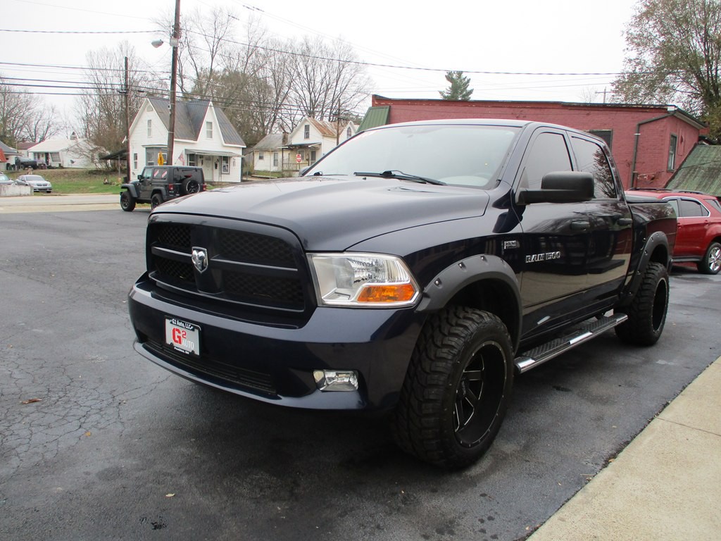 2012 Dodge Ram 1500 Image 2