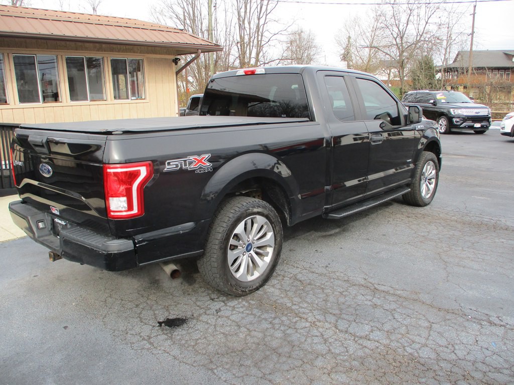 2017 Ford F-150 Image 4
