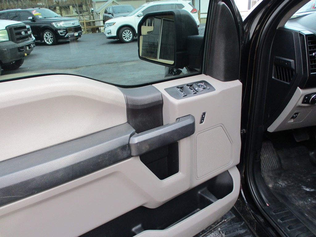 2017 Ford F-150 Image 14