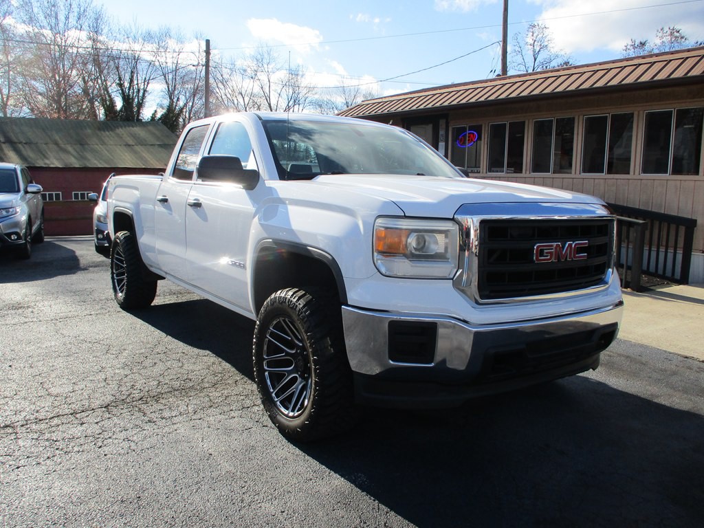 2014 GMC Sierra Image 1