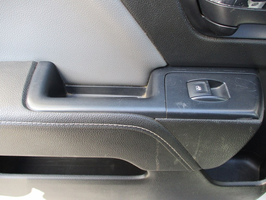 2014 GMC Sierra Image 8