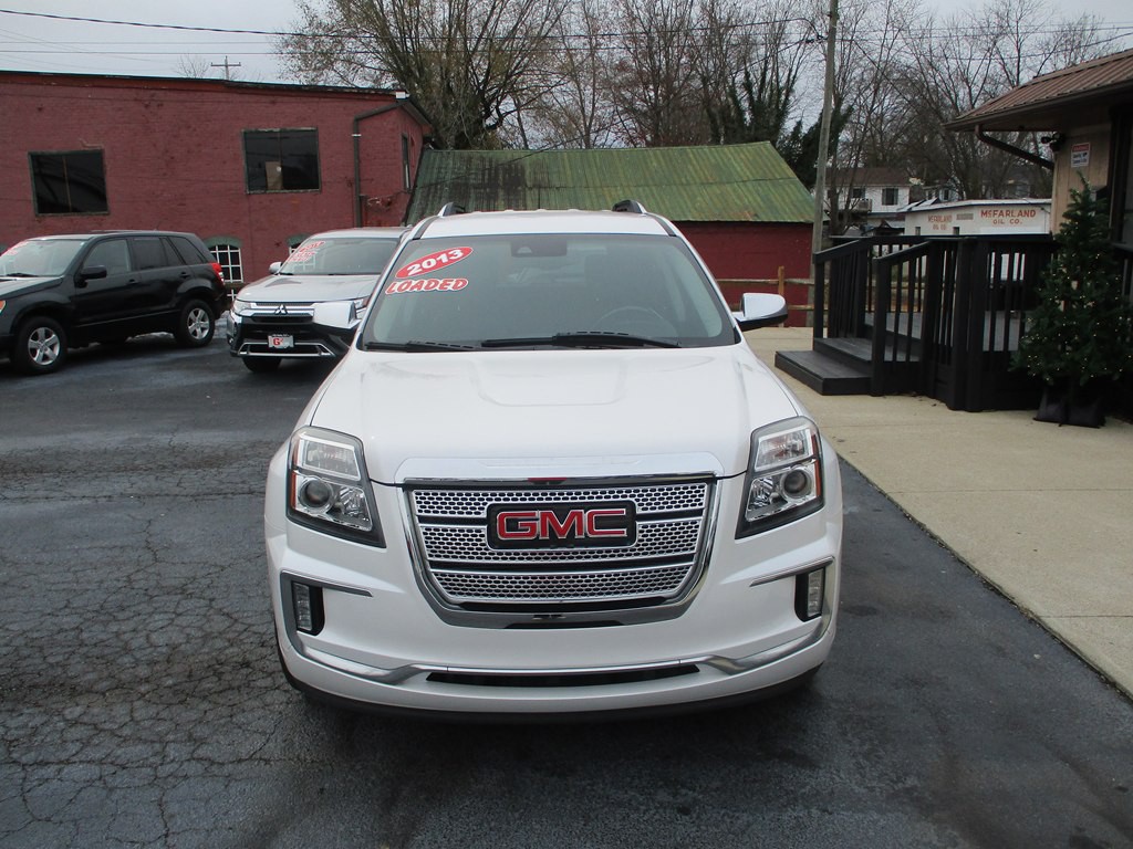 2017 GMC Terrain Image 5