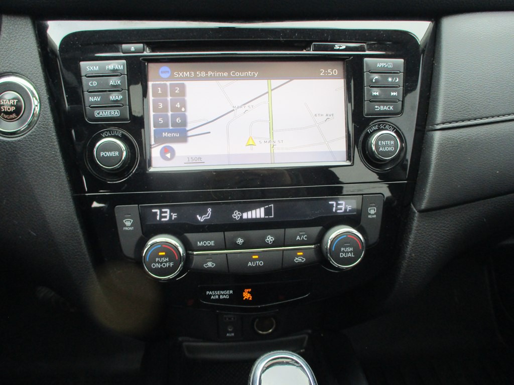 2017 Nissan Rogue Image 9