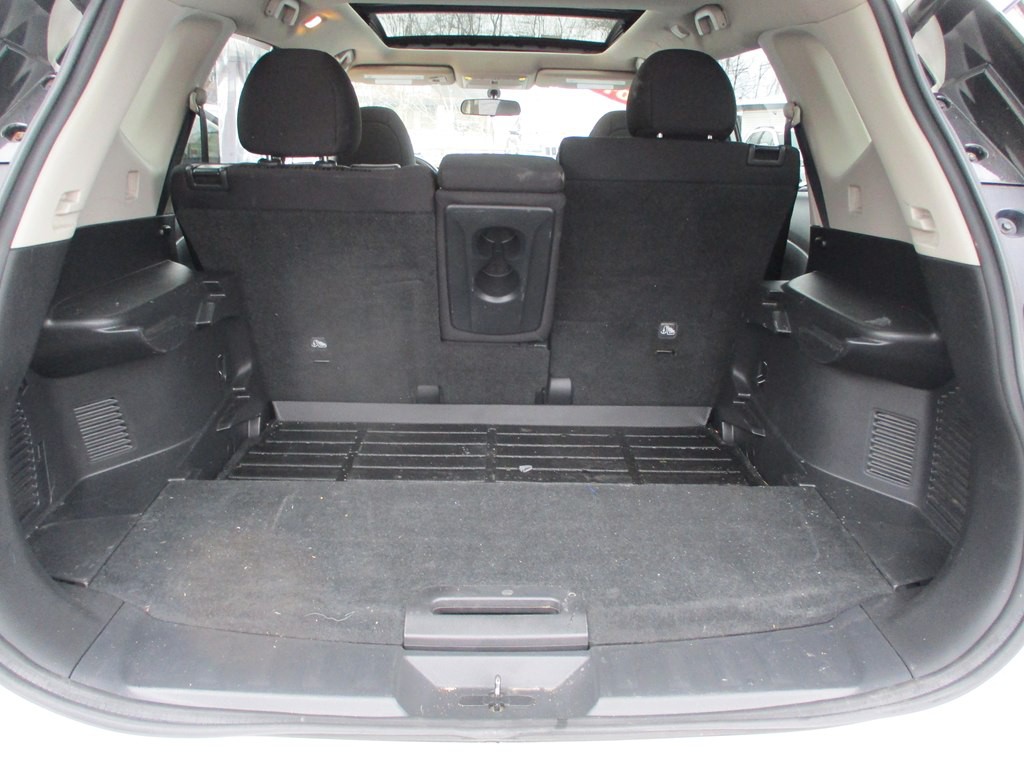 2017 Nissan Rogue Image 15