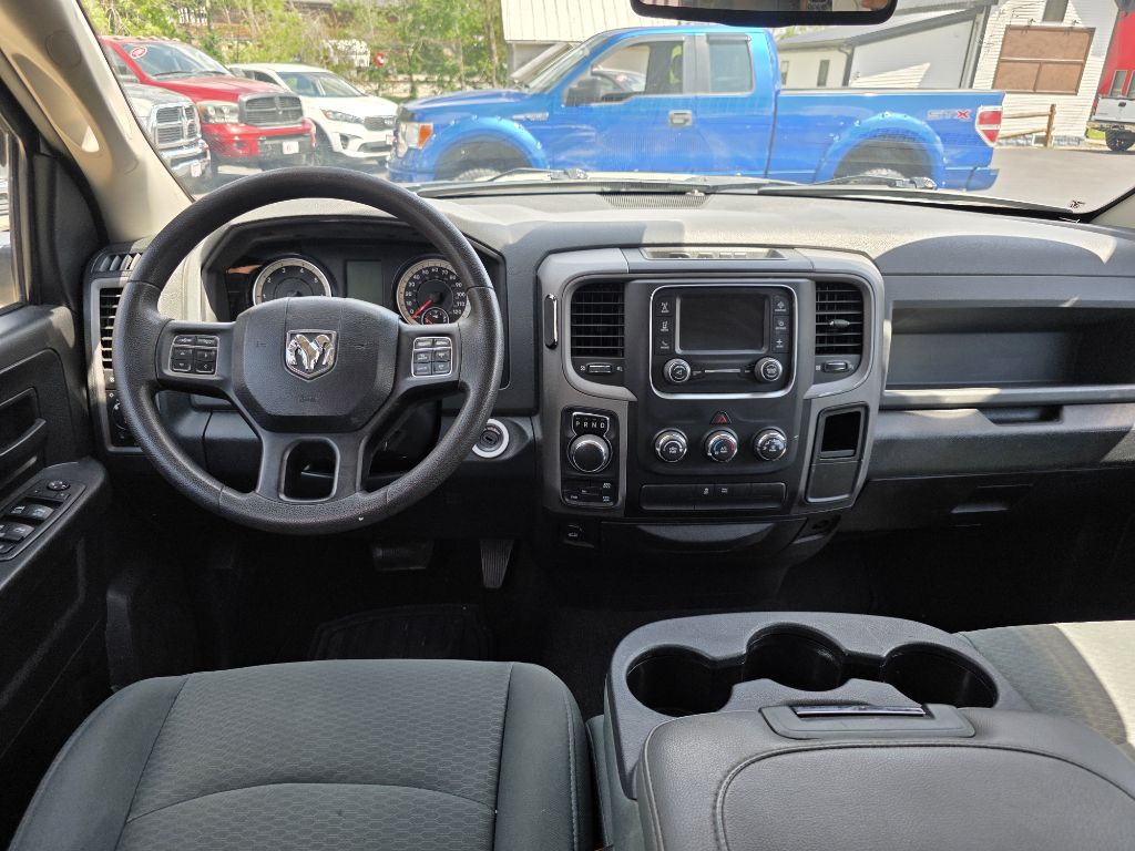 2016 RAM 1500 Image 8