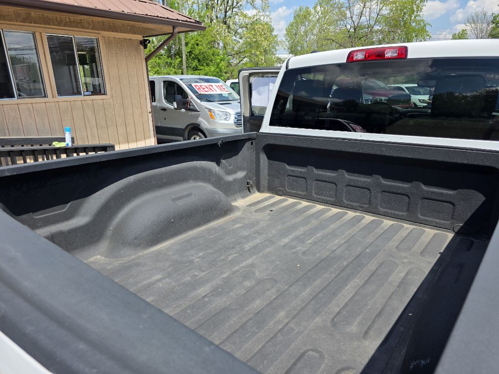 2016 RAM 1500 Image 15