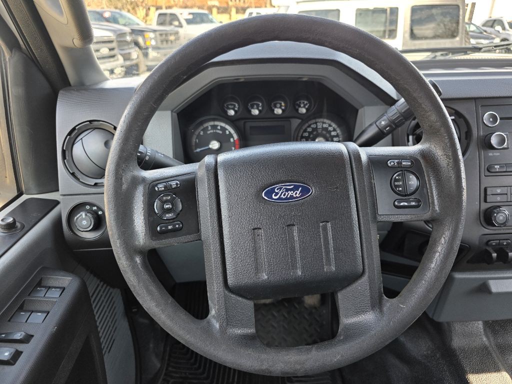 2016 Ford F-250 Image 11