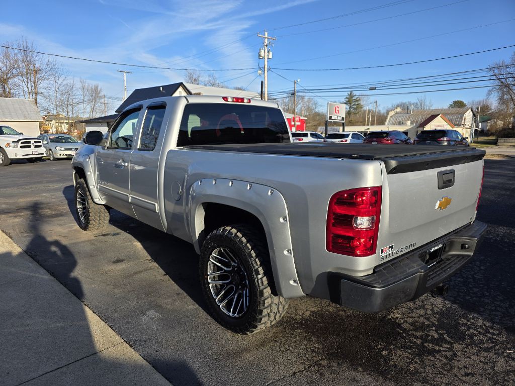 2012 Chevrolet Silverado 1500 Image 3