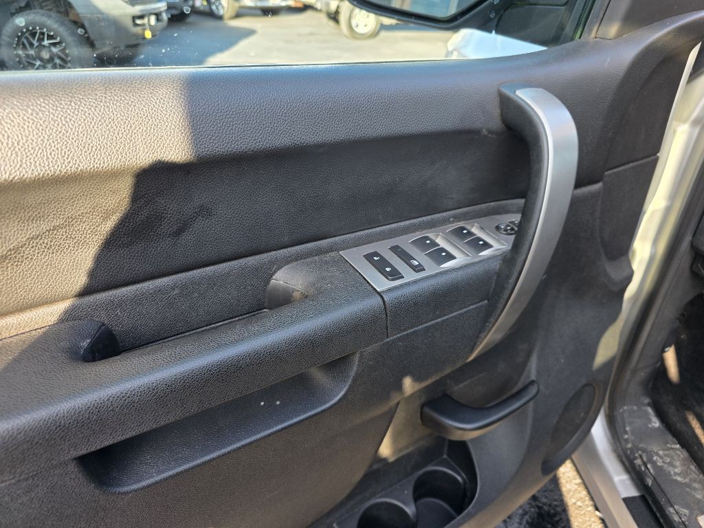 2012 Chevrolet Silverado 1500 Image 12
