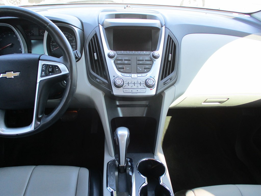 2015 Chevrolet Equinox Image 14
