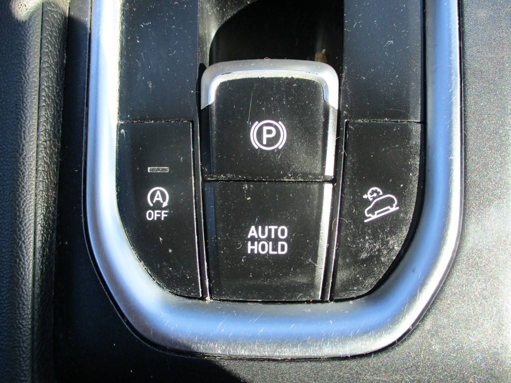 2019 Hyundai Santa Fe Image 16