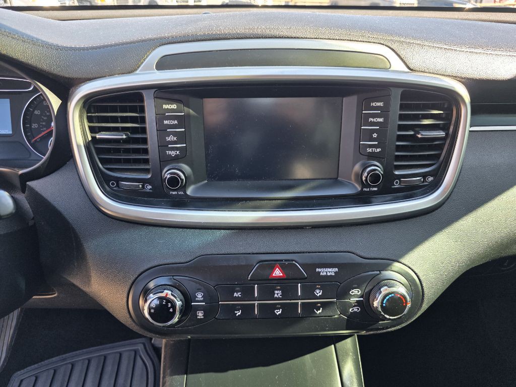 2020 Kia Sorento Image 25
