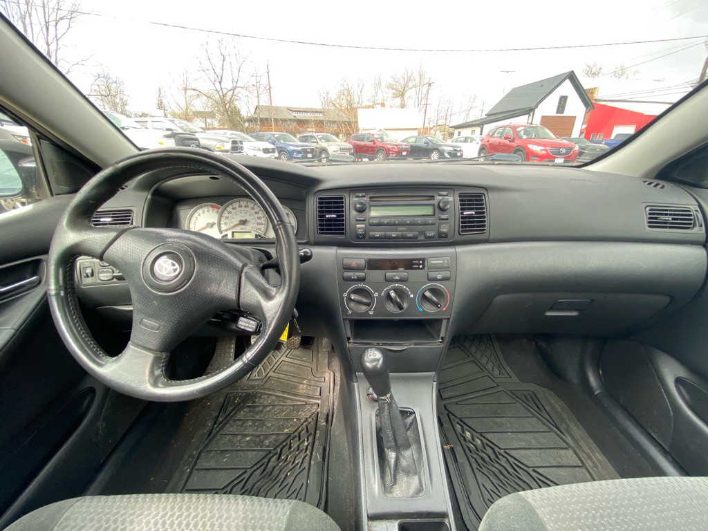 2005 Toyota Corolla Image 14